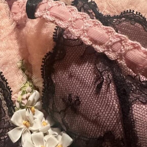 🔥 Chantal Thomass Limited Edition Bra - French Lace - Size 36D - Rare & Exclusi - Picture 11 of 16